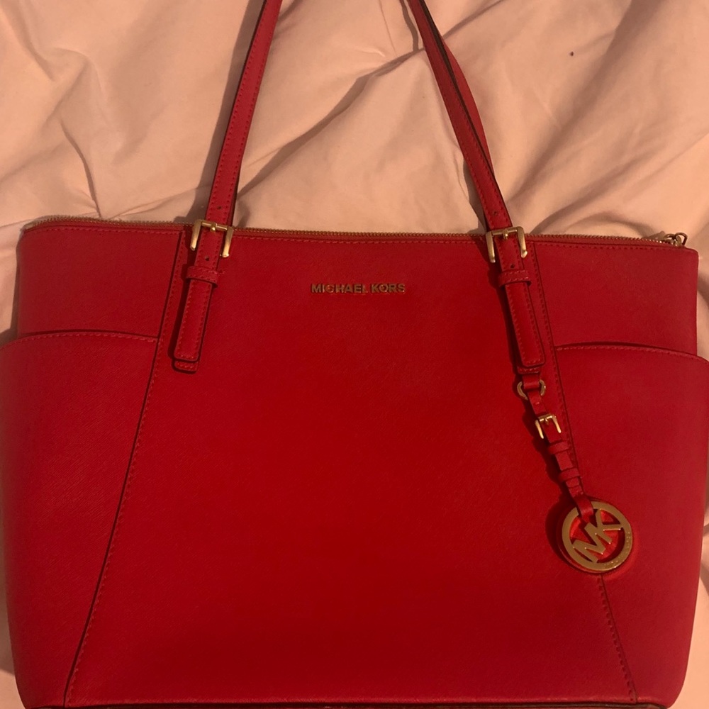 Michael Kors purse